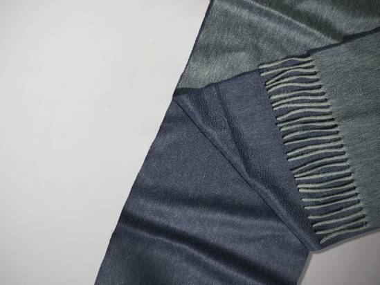 Begg & Co x Monocle Reversible cashmere scarf